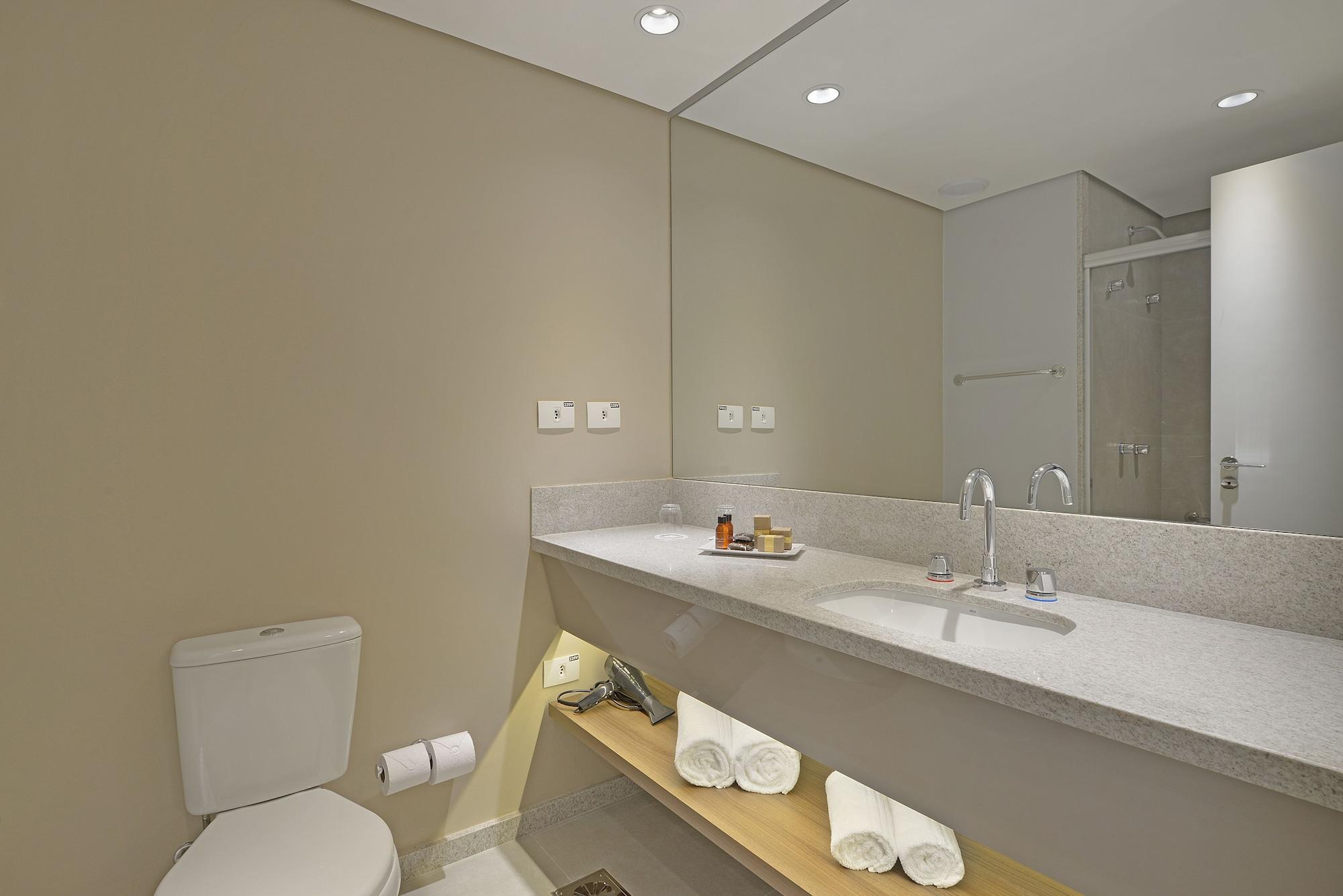 Deville Prime Campo Grande Campo Grande  Extérieur photo Bathroom
