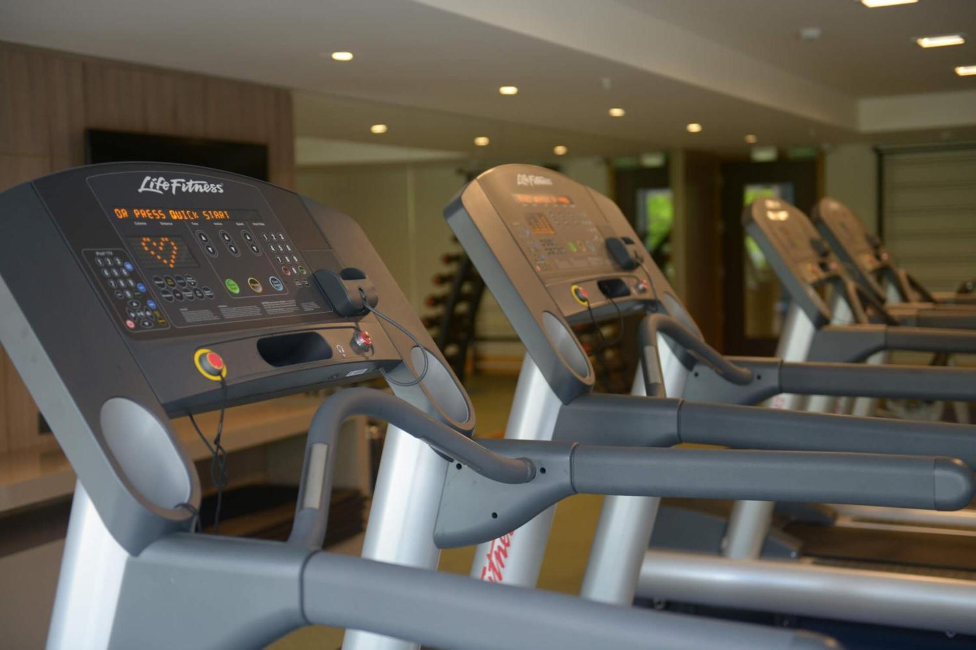 Deville Prime Campo Grande Campo Grande  Extérieur photo Life Fitness treadmills
